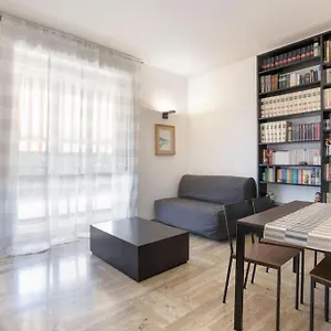 Appartamento Casa Kika Comoda, Luminosa E Accogliente, Milano